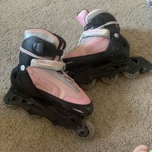 Schwin roller blades
